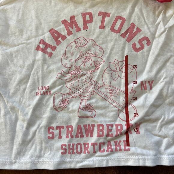 Strawberry Shortcake Girls XS Top Tee Boxy Fit White Pink NEW - Picture 2 of 4